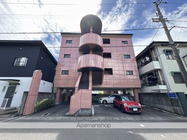 アーバン・ドエルYSの外観写真