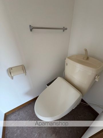 ロイヤルヒルズ中山の内装写真