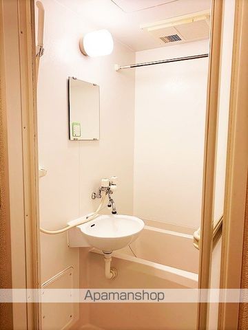 レオパレスオアシス山手の内装写真