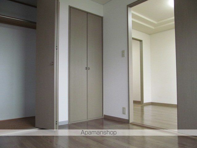 メゾンユニベールの内装写真