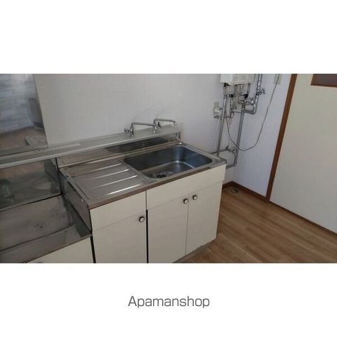 ヒュース北41Aの内装写真