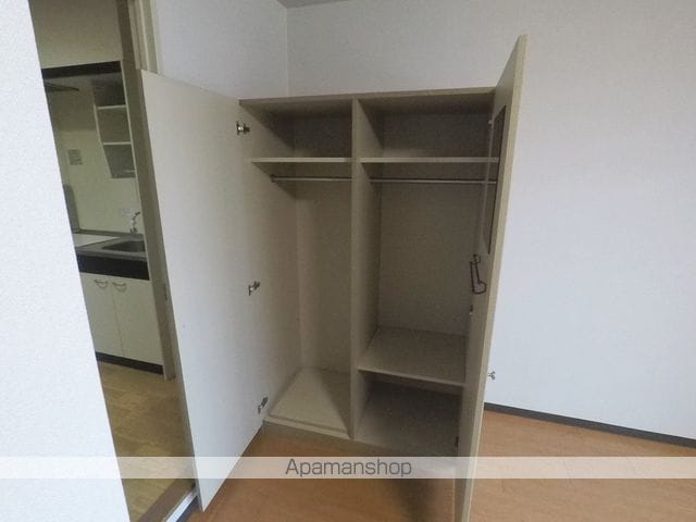 シャンヴェルジェ豊中IIIの内装写真