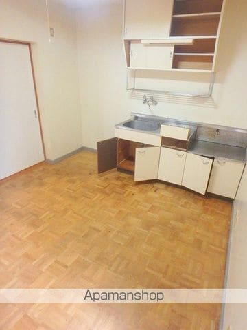小山ハイツIの内装写真