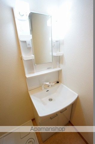 グランドソレーユ稲川の内装写真