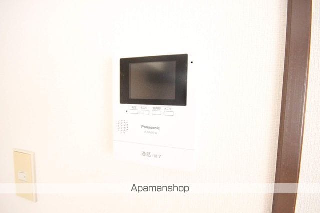 ファミユ若本の内装写真