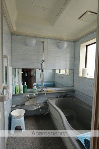 ゲストハウスひなたの宿 西棟の内装写真