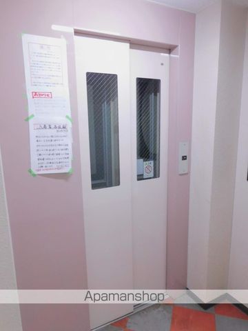 リバーハイム昇栄の外観写真
