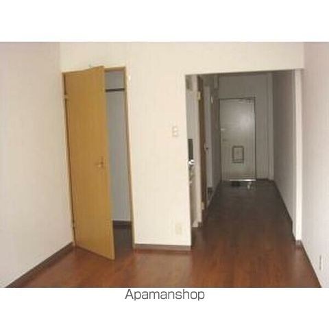 メゾン中央2の内装写真