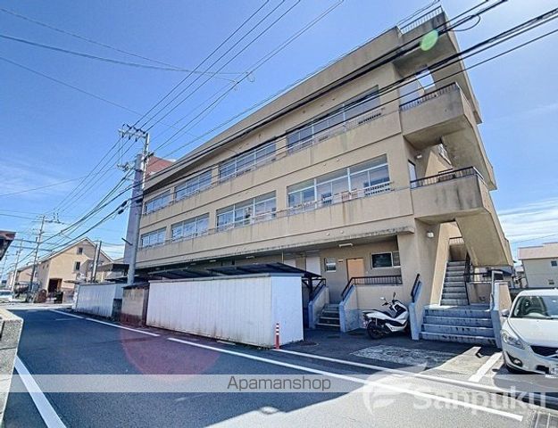 横田マンションの外観写真