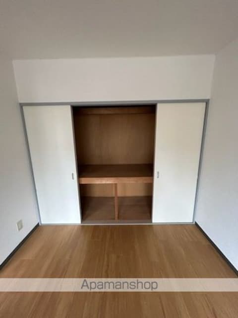 グローリ南草津[2DK/48.66m2]の収納