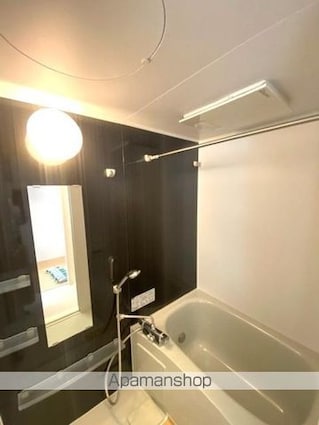 Ｄーｒｏｏｍ小松島[1K/26.93m2]のバス