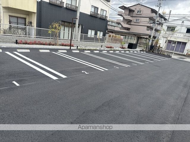 ベレオガーデンズ　ＭｉｗａⅡ[1LDK/52.19m2]の駐車場