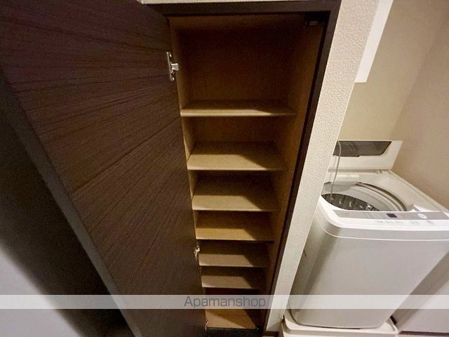 レオネクストラフテル西台の内装写真