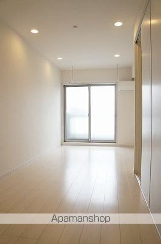 リブリ・N.M.Kの内装写真