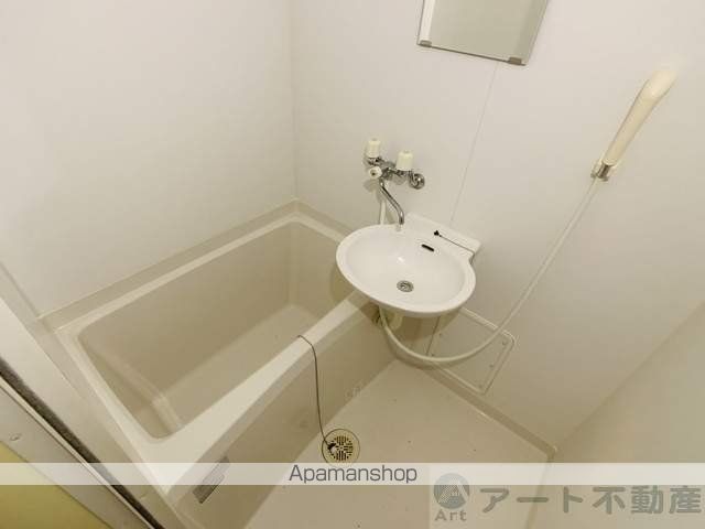 レオパレスエテルネの内装写真