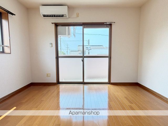 LA CERISEの内装写真