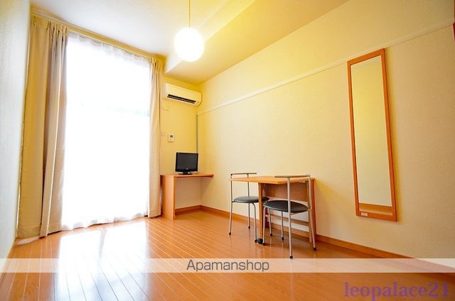 レオパレスパームヒルズＡ[1K/19.87m2]のリビング・居間3