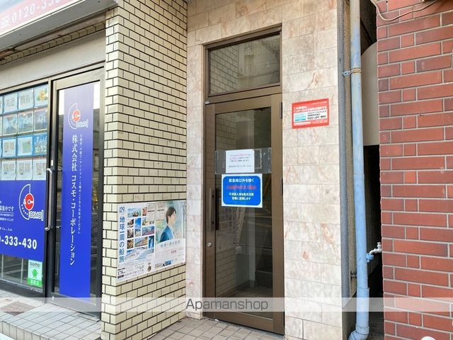 K’Sマンションの玄関写真