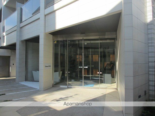アーバネックス深川住吉の玄関写真