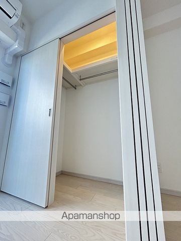 ADVANCEE江坂東デパールの内装写真