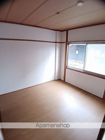 神山ハイツIIIの内装写真