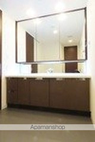 グレンパーク駒場WESTの内装写真