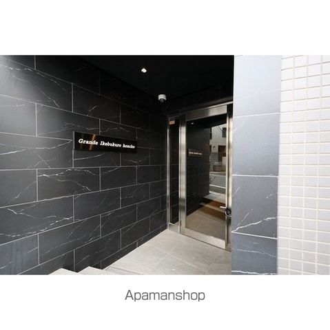 GRANDE IKEBUKURO HONCHOの外観写真