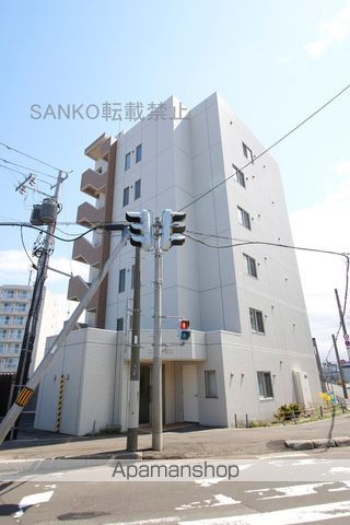 コモドNIの外観写真