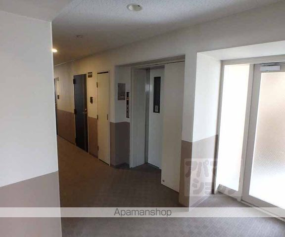 十四軒町マンションの内装写真