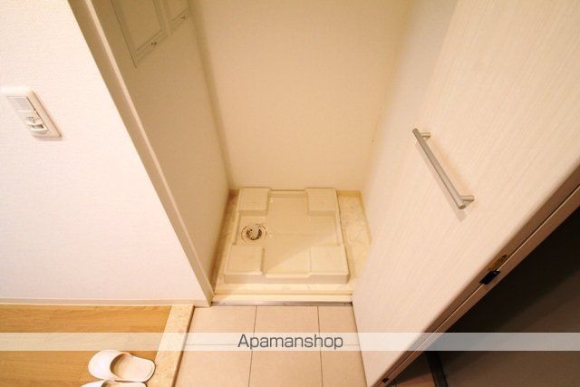 プラウドフラット新大阪の内装写真
