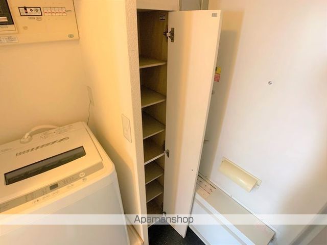 レオパレス東合川IIの内装写真