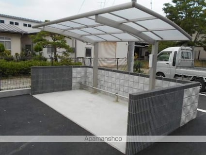 ベラ・ルーチェ[1LDK/32.61m2]の外観5