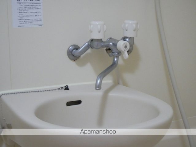 ホワイトハイム北荒見の内装写真
