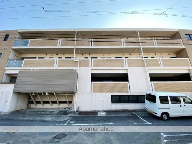パークサイドナオイの外観写真
