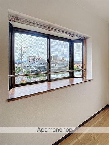 パープルタウンの内装写真