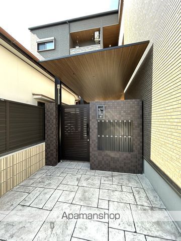 セジュール元町の玄関写真