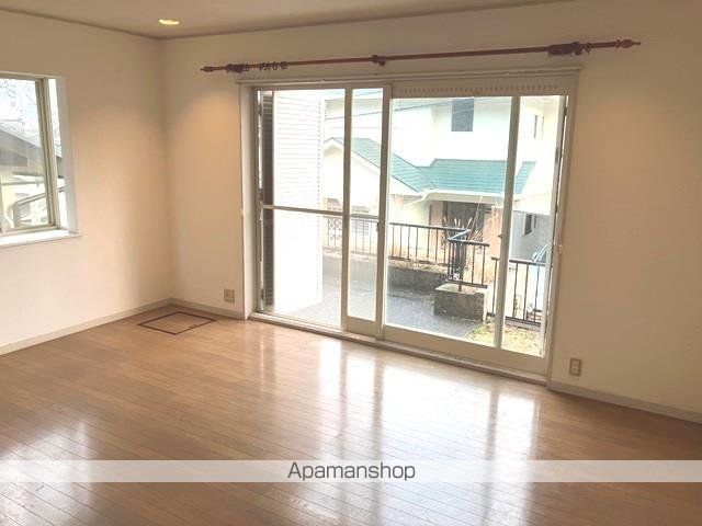 光陽台1丁目戸建の内装写真