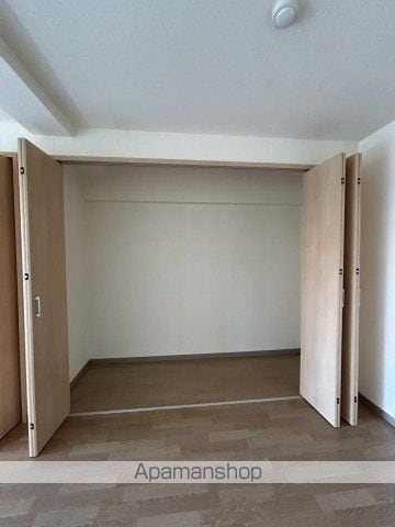 山崎ビルの内装写真