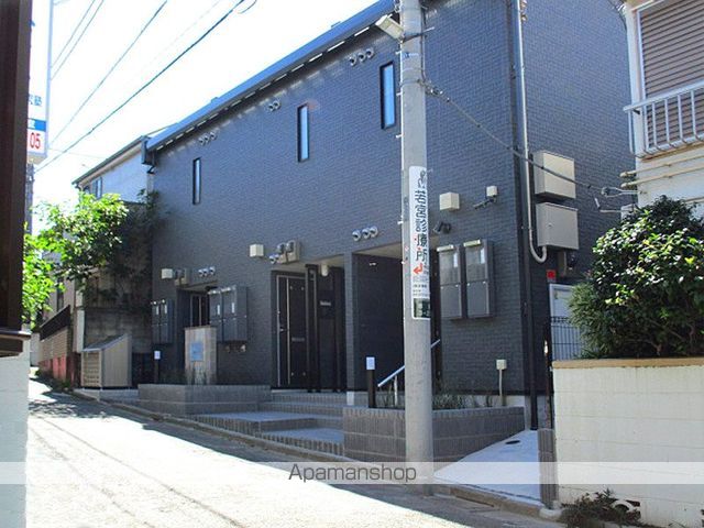 レオネクストTsujiの玄関写真