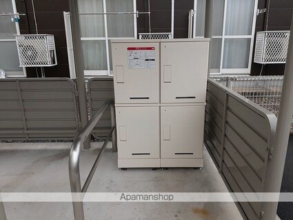 コンフォール・アイリス[1R/36.41m2]の共用部