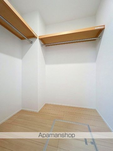 コリーヌ駒場池尻の内装写真