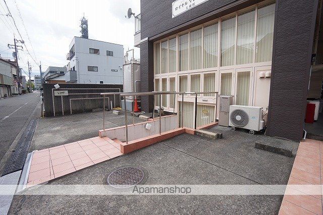 ロイヤルマンション大和町の外観写真
