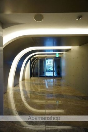 ファーストレジデンス栄[1LDK/47.69m2]のエントランス