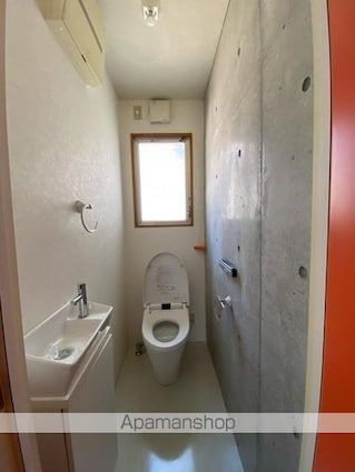 Ｒｉｎｃｈｎａｒｎｏ[2LDK/77.07m2]のトイレ