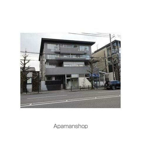 クリヨン岡崎の外観写真