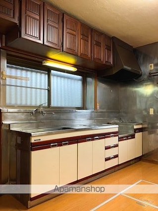 北入曽戸建[5SDK/99.15m2]のキッチン