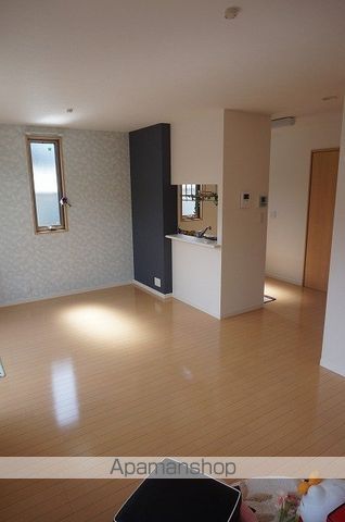 フローラルコートの内装写真