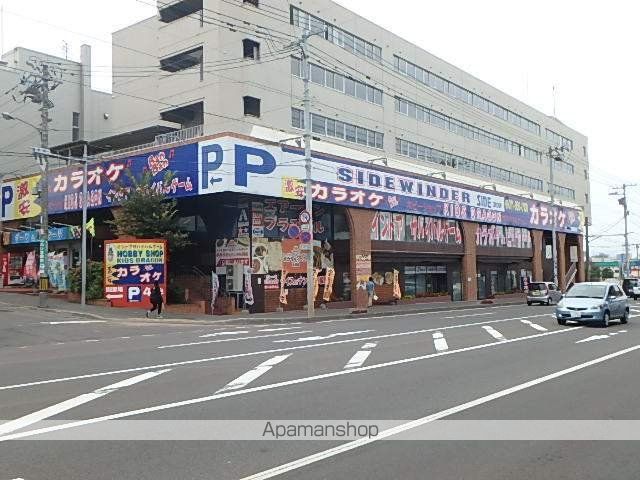 ヒルズ本通の周辺写真
