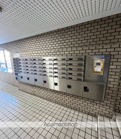 ニューラージあびこの玄関写真