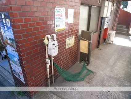 東京都世田谷区代田２丁目[1R/15.67m2]の共用部